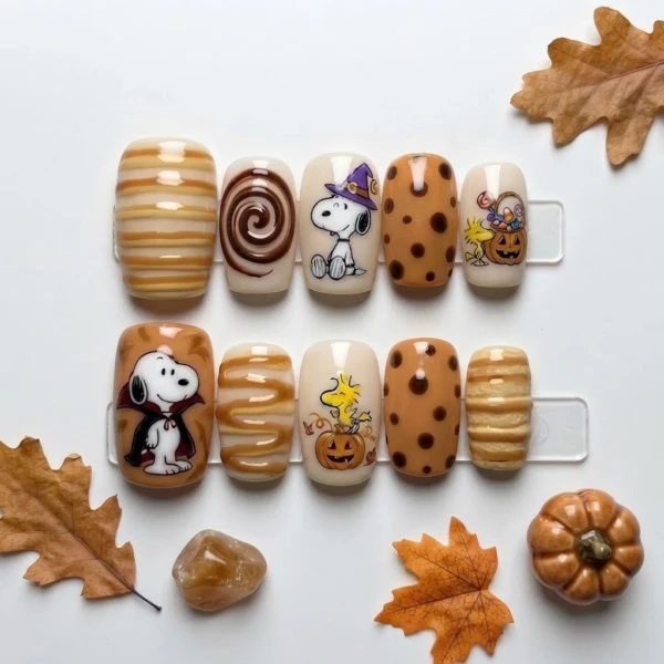 Caramel Snoopy Halloween Accents Press On Nails, Reusable Autumn Gift